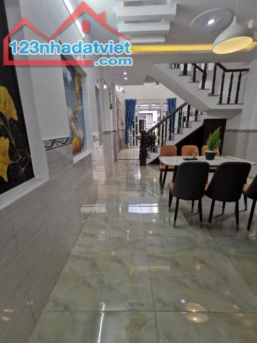 Dưới 5 Tỷ, Nhà Mới Khu Phân Lô Đồng Bộ, 65.4m2 Xây Mới Tinh, Hẻm 8m, Hiệp Thành – Quận 12. - 3