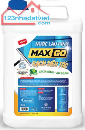 Nước lau kính Maxgo giúp lưu lại hương thơm dễ chịu