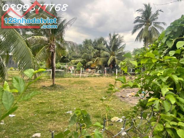 Bán lô đất Full thổ cư 263m2 Vĩnh Thạnh Nha Trang chỉ 4ty2