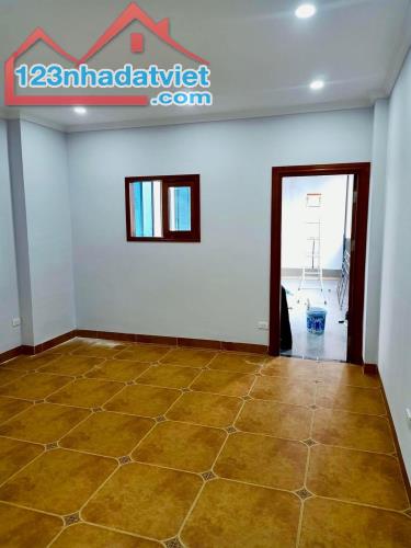 ✅💥 Hàng Hot MT Nội Bộ Đường Lê Ngân Ngay Ngã Tư Bảy Hiền – P.11, TB – (5 x 18m) – 2 Tầng - 4