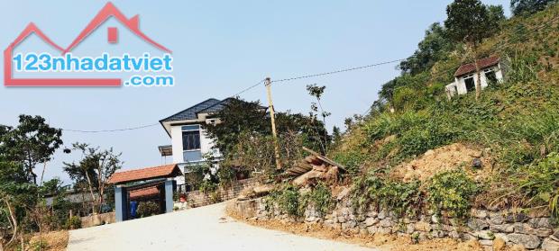 LÔ ĐẤT ĐẸP 2 MẶT TIỀN NẰM TRONG QUẦN THỂ NGHỈ DƯỠNG TẠI VÂN HOÀ,BA VÌ.DT 180m2(50m2 ONT) - 2