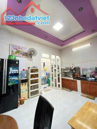 Bán Nhà 1 trệt 1 lầu (đất ODT full hồng), KP9 phường Tân Phong - 2