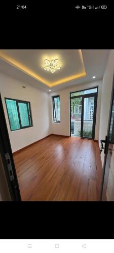 Nhà ngộp thạch lam,tân phú,27,6m2, cấp 4, hẻm 4m,sổ riêng.giá hơn  3tỷ - 1