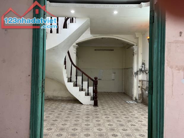 Bán nhà Quan Hoa, Cầu Giấy- Cũ Giá ĐẸP, ĐT NHANH 41m2, 4T, CHỈ 7.5 tỷ - 1