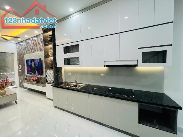BÁN NHÀ NGÕ RỘNG NGÁCH NÔNG PHỐ CỰ LỘC QUẬN THANH XUÂN DT 35M2. - 1