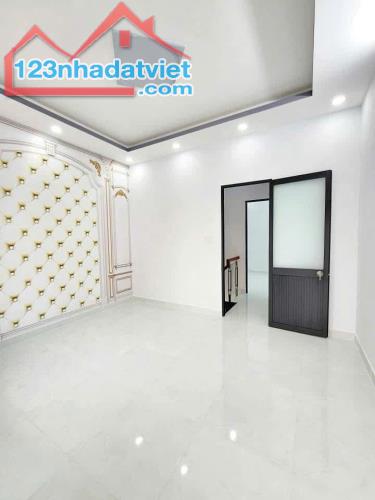 1/ BÌNH TÂN GẦN NGÃ TƯ BỐN XÃ - 32M2 - 2 TẦNG MỚI ĐẸP - HẺM 8M THÔNG CHỈ 3 TỶ HỞN - 4