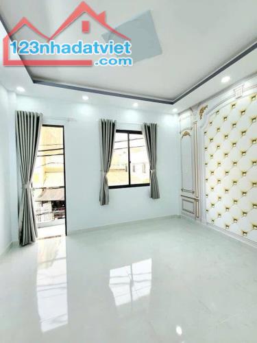 1/ BÌNH TÂN GẦN NGÃ TƯ BỐN XÃ - 32M2 - 2 TẦNG MỚI ĐẸP - HẺM 8M THÔNG CHỈ 3 TỶ HỞN - 5