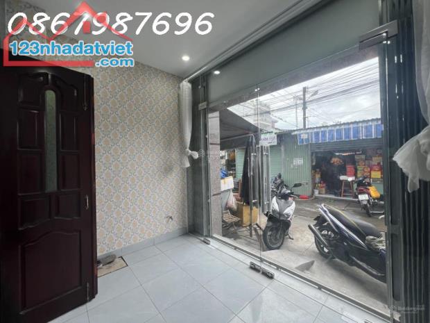 Bán Nhà Mới Xây 2 Mặt Tiền Hẻm, Diện Tích 162m², Giá 3.55 Tỷ, Nha Trang