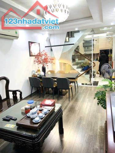 NHÀ YÊN HOÀ 48M2 X 5 TẦNG - 13.5 TỶ -  NGÕ TO 3 BÁNH QUAY ĐẦU - 1