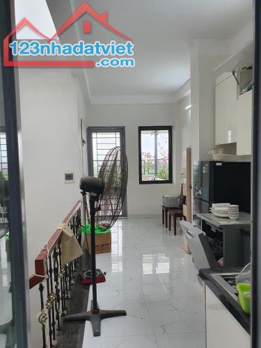 63M2*5T PHỐ HOÀNG MAI, GARA, MẶT TIỀN ĐẸP - 3