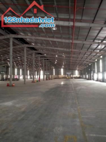 Cần cho thuê 1000m2 kho xưởng PCCC tự động tại ngã ba Ba La , Hà Đông , giá 110k/m2