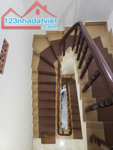 BÁN NHÀ HXH Trường Chinh, Tân Bình 3 tầng 70m2(5x14). Nhà đẹp ở ngay. Giá chỉ 10,8 tỷ. - 3