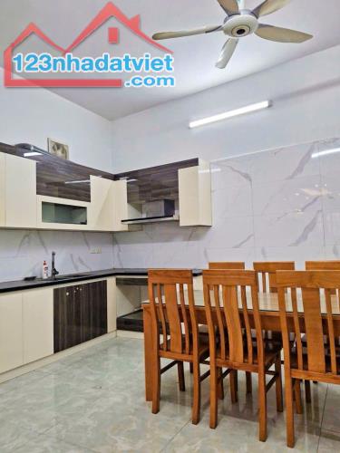 68 M² - NHÀ ĐẸP Ở NGAY - DÂN XÂY 3 TẦNG CHẮC CHẮN - NGÕ THÔNG TỨ TUNG - AN SINH ĐỈNH - 3