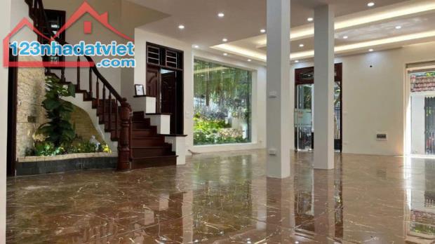 CHO THUÊ BT DỊCH VỌNG HẬU, 150M* 4 TẦNG GIÁ 85 TRIỆU, KINH DOANH ĐỈNH