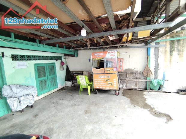 BÁN NHÀ CẤP 4 HẺM XE HƠI - NỞ HẬU CỰC TỐT - NGANG KHỦNG LONG 9.8M - 4,95 TỶ - 1