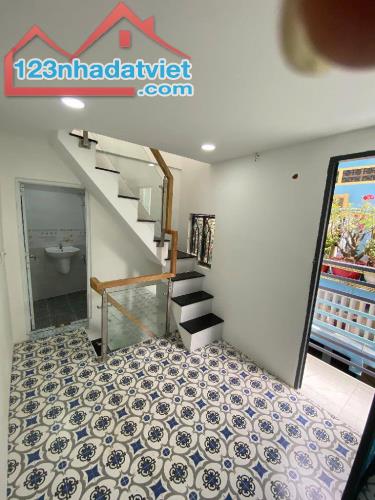 🏡NHÀ HẺM THÔNG 2 MT ĐƯỜNG LỚN, DT 33.3M2 , NGANG KHỦNG , 3 TẦNG , 0902493390 - 1