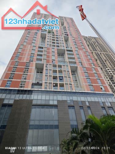 Cho thuê 2 ngủ full đồ 79m usilk city, 11 triệu vào luôn - 4