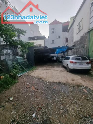 Đất 155m phố An Dương Vương Tây Hồ Hà Nội Đất đẹp mặt tiền lớn xây tòa căn hộ dịch vụ dòng