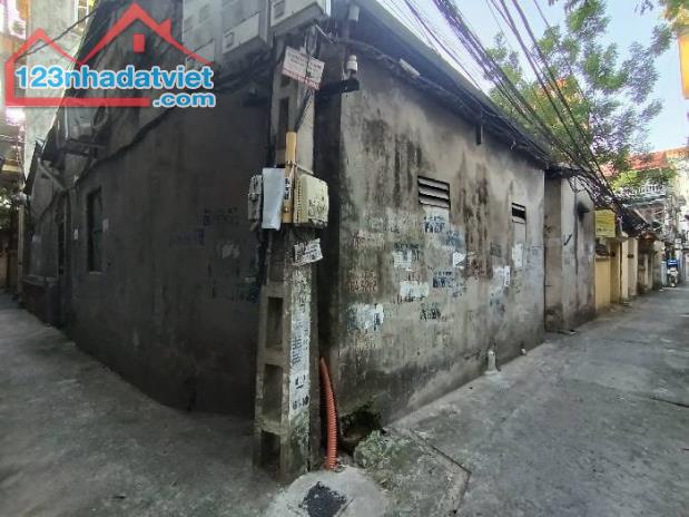 BÁN NHÀ NGUYỄN VĂN LINH, THOÁNG ĐÃNG, CĂN GÓC, 61m2, CHỈ 5tỷ 7 - 4