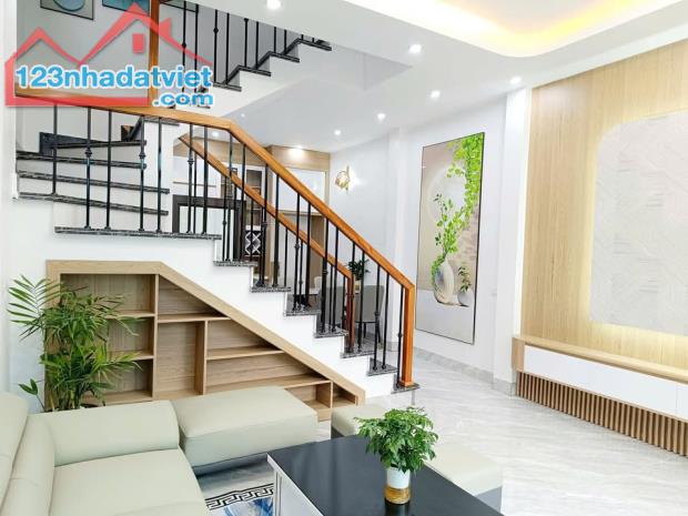 Chính chủ nhờ bán nhà 8 tầng Tôn Thất Tùng, Ô TÔ, KD, 58m2, nhỉnh 8tyy - 1