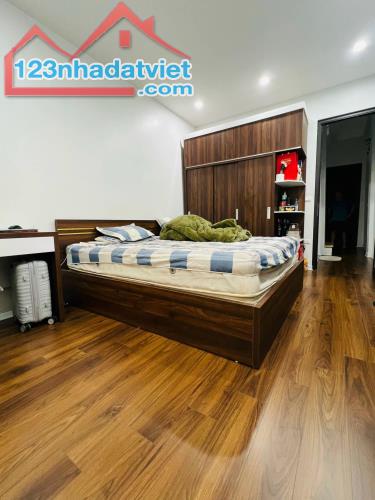 NHÀ PHÂN LÔ QUÂN ĐỘI LÁNG 55M2 – MT 4.5M – 5 TẦNG – GIÁ CHÀO 11.9 TỶ -– Ô TÔ ĐỖ 24/24 - 2