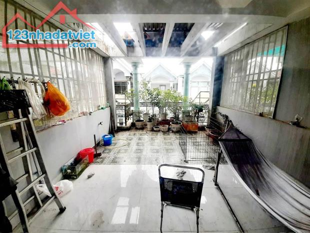 Nhà mới đẹp vào ở ngay, 4 tầng, 52m², 4PN, 4WC, Thống Nhất,  Gò Vấp, HXH 4m, Nhỉnh 5.59 - 1