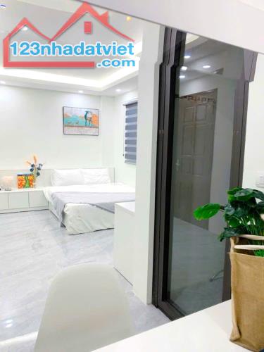 Bán tòa CHDV Xã Đàn 85m2 - 6 tầng thang máy, Ngõ 3m - 2