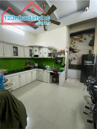 Bán nhà 60m2, Huỳnh Văn Nghệ, Phường 12. Nhà 4 tầng đủ nội thất, chỉ 6.8 tỷ - 3