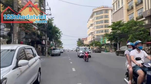 BÁN CẶP ĐẤT: 170 m2, ngang: 10m. Mặt tiền đường Thạch Lam, sát biển Mỹ Khê - 3