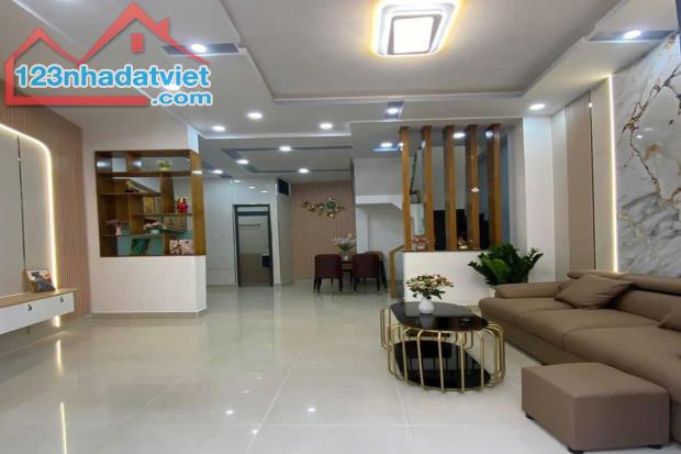 Bán nhà phố, Lê Đức Thọ, Gò Vấp, 4.3 x 9m, 39 m², nở hậu 6.3m - Giá 4.65 tỷ TL