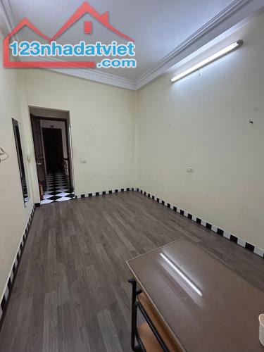 Cho thuê nhà ngõ ôtô Đền Lừ 1 Hoàng Mai 42m x 5 tầng, giá 15.5tr/tháng - 5