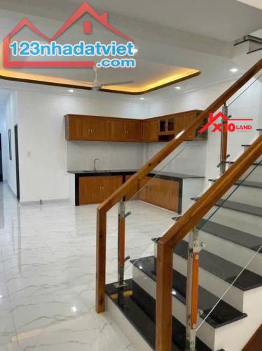 BÁN NHÀ 1 TRỆT 1 LẦU, FULL THỔ CƯ, 160M2 AN BÌNH, BIÊN HÒA, GIÁ CHỈ 2,6 TỶ - 2