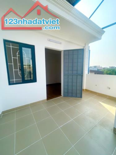 🏡 BÁN NHÀ ĐẸP VUÔNG CỨC, 4 TẦNG HOÀNG MAI GIÁ NHỈNH 4 TỶ -SỔ ĐỎ CHÍNH CHỦ 🏡 - 2