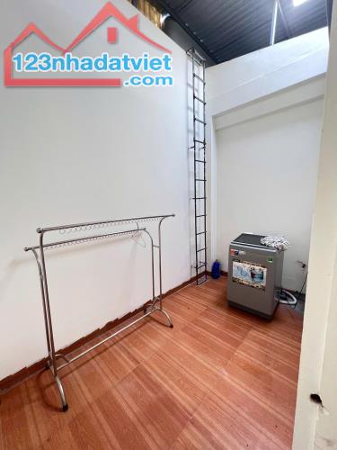 Cho thuê nhà Văn Cao, 6 ngủ khép kín, DT: 75m2 x 5 tầng. - 5