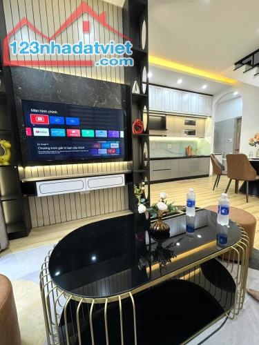 HOT!🏡 2 MẶT KIỆT THOÁNG MÁT - GẦN MT ĐIỆN BIÊN PHỦ -  3 TẦNG MỚI, NGỦ DƯỚI, CHỈ HƠN 3 TỶ