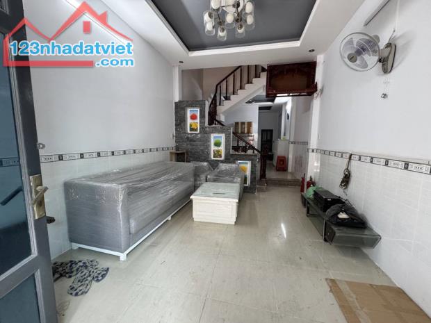 🏡NHÀ Q8 - HẺM XE HƠI - 3 TẦNG - GẦN MẶT TIỀN - 62M2 - CÓ PHÒNG NGỦ TẦNG TRỆT. 0902493390 - 1