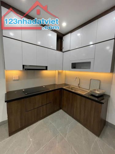 Bán Nhà Ngõ 29 Thượng Thanh, Long Biên, 30m2, 5 Tầng, Ô Tô, Phân Lô, Chỉ 5.x Tỷ - 4