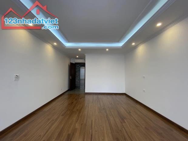 50M2*6T PHƯƠNG LIỆT, GARA, THANG MÁY, NGÕ Ô TÔ TRÁNH - 2