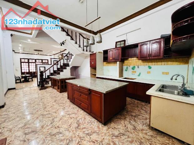 BÁN NHÀ 5x28M, 3 TẦNG HẺM 10M PHẠM VĂN BẠCH-TRƯỜNG CHINH-TÂN BÌNH 12 TỶ 5 - 2