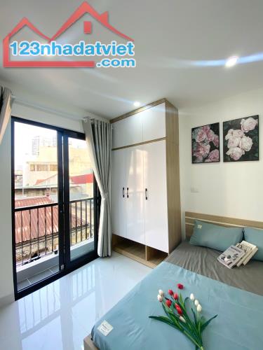 Bán Nhà Phố Tôn Thất Tùng, Đống Đa 51m2, 8 Tầng Thang Máy, Kinh Doanh, Nhỉnh 13 Tỷ