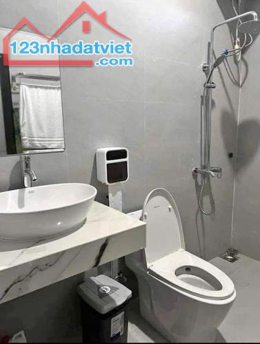 nhà 5x20 SHR thổ cư 2ty1 ngay Bửu Long Biên Hoà đường nhựa 8m - 5