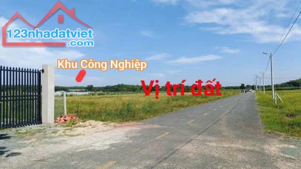 cần bán gấp lô đất  10x50x200tc  sổ hồng riêng  công chứng ngay