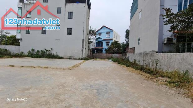 BÁN LÔ GÓC 740M2 SIÊU VÍP GẦN TRUNG TÂM HUYỆN MÊ LINH HÀ NỘI - 3