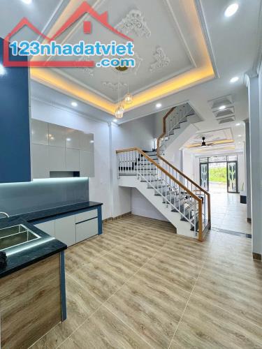 BÁN NHÀ 2 TẦNG, 86M2, NGÕ NGUYỄN TRI PHƯƠNG, BỬU HÒA, BIÊN HÒA, ĐỒNG NAI - CHỈ 3.6 TỶ - - 1