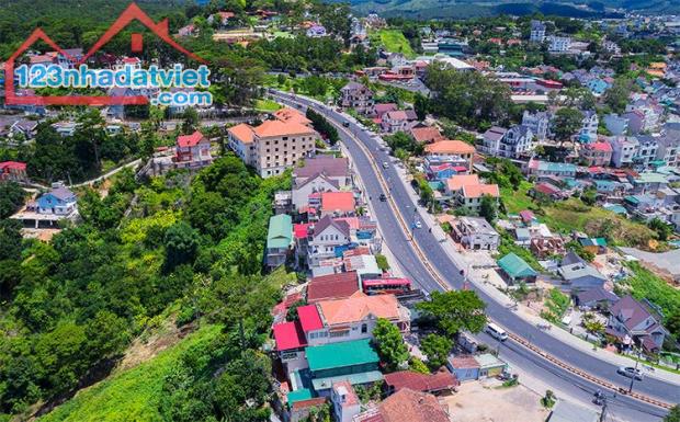 🔥HẠ Bán Nhanh🏡VILLA sân vườn 222m2 đường 3 THÁNG 4 đường OTO tận nơi💰13,5 tỷ✨ra HXH 4p