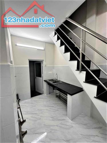 7 TRIỆU/TH - NGUYÊN CĂN NHÀ QUẬN 10 - GẦN BIG C TÔ HIẾN THÀNH & ĐH BK - DTSD 36M2 3 LẦU - 1