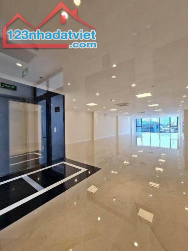 BÁN GẤP NHÀ PHỐ VŨ TÔNG PHAN, 10 TẦNG THANG MÁY_DT 120M2, 10 TẦNG, MT 6M, 48.5TỶ - 2