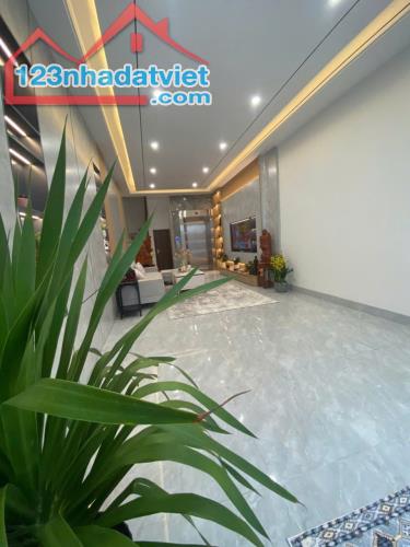 Nhà Mới Xây 7 Tầng Hoàng Như Tiếp Long Biên, thang máy - Trực Tiếp Chủ Nhà 0902318197 - 2