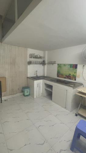 Bán nhà mặt tiền kinh doanh Lê Ngã, Phú Trung, Tân Phú, 30m2, 2 tầng, chỉ 3.9 tỷ. - 2