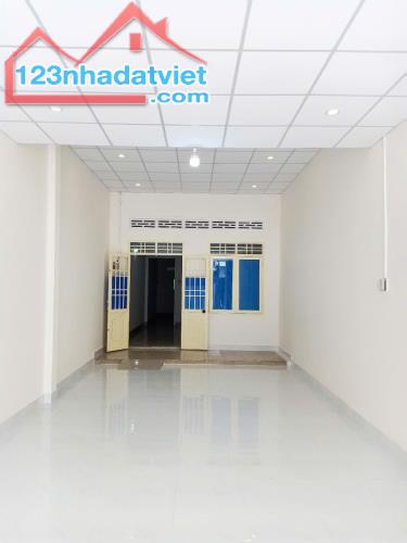 💥  Bán đất tặng Nhà mặt tiền Hùng Vương (4*20). 💰  4 Tỷ 550